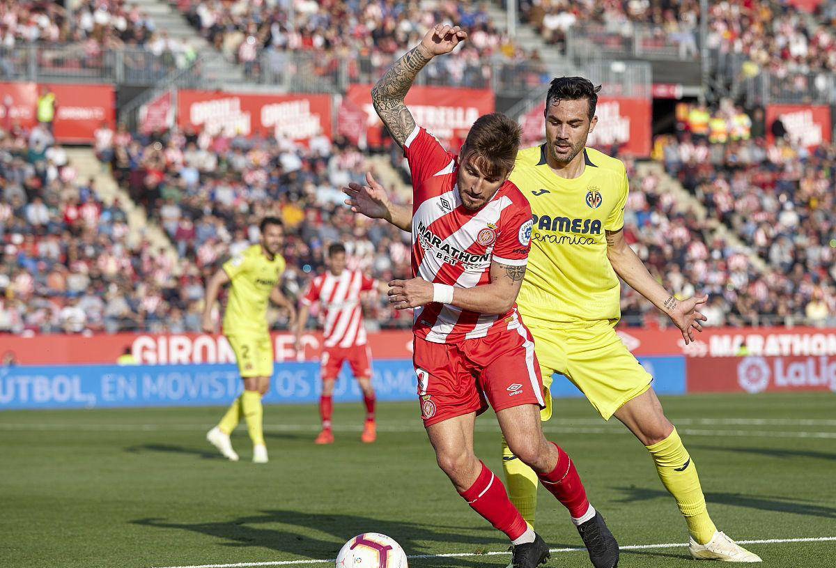 意甲半决赛：国际米兰对阵AC米兰的较量令人充满悬念