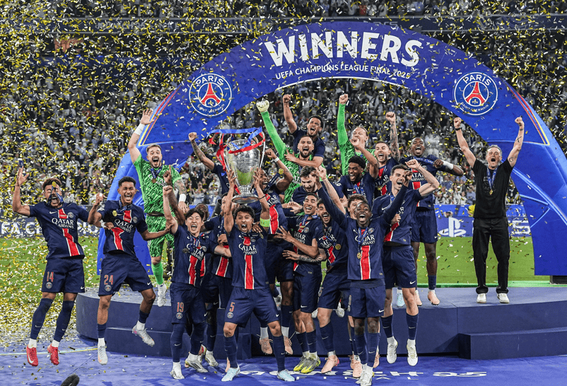 20亿欧元豪赌“兑现”！“大巴黎”首夺欧冠冠军背后：中东石油资本的足球“野望”有多大？